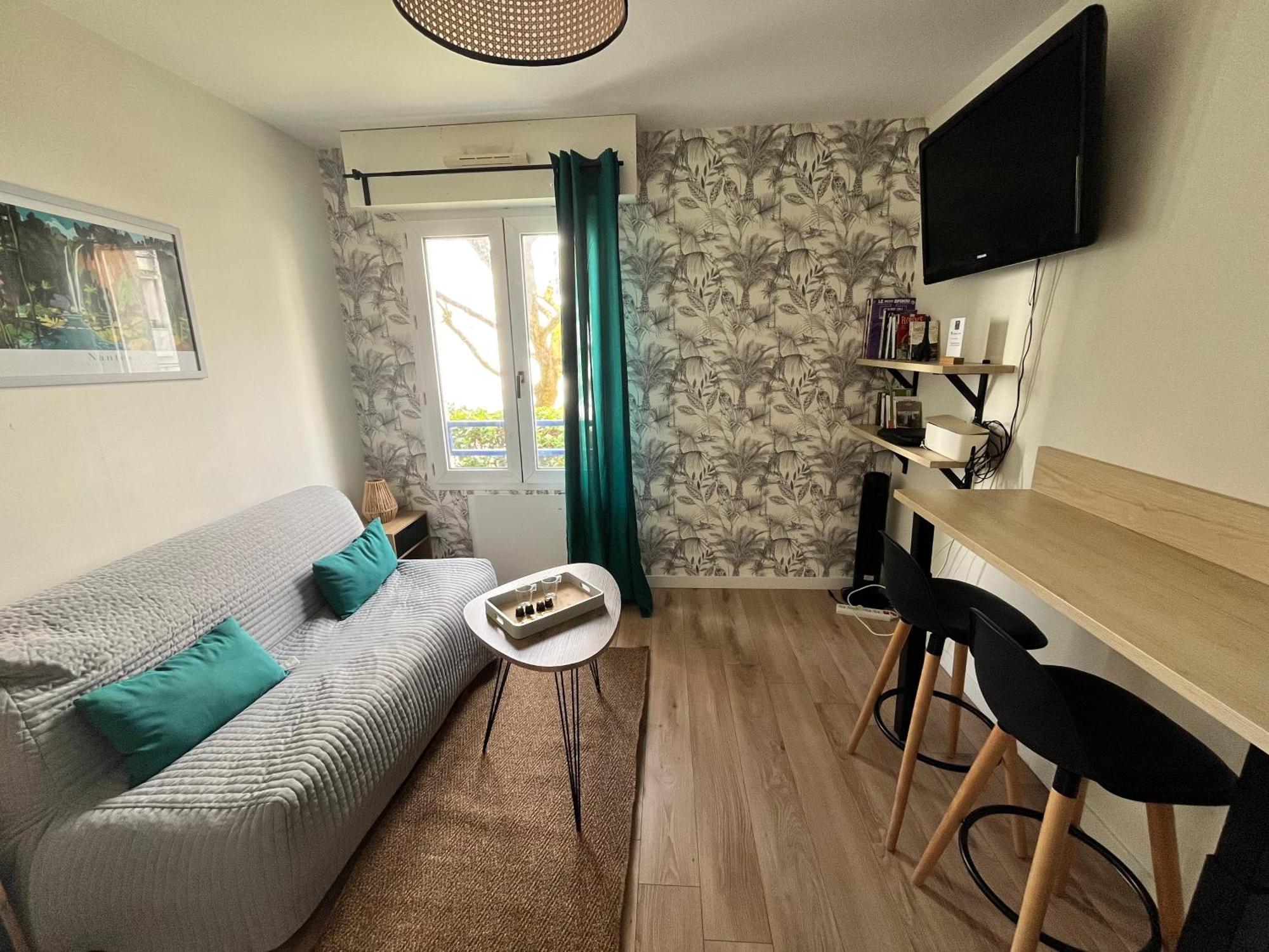 Apartmán Agreable Studio Calme - Proche Tramway Et Centre Nantes Exteriér fotografie